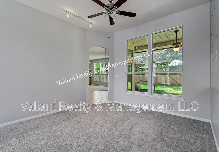 12197 Ripken Cir N — Photo 10
