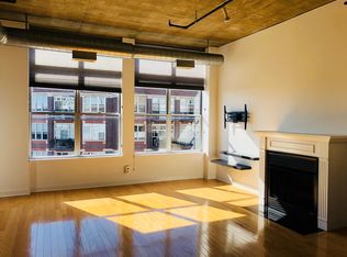 111 S Morgan St APT 813, Chicago, IL 60607