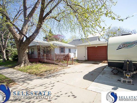 3rd image of 2540 N 42nd St
