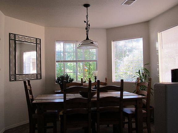 diningroom & bay windows