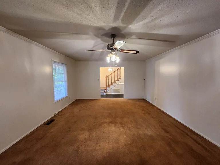 3602 Nassau Dr — Photo 3