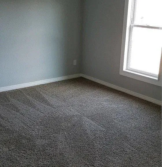 840 Baker St NW — Photo 5