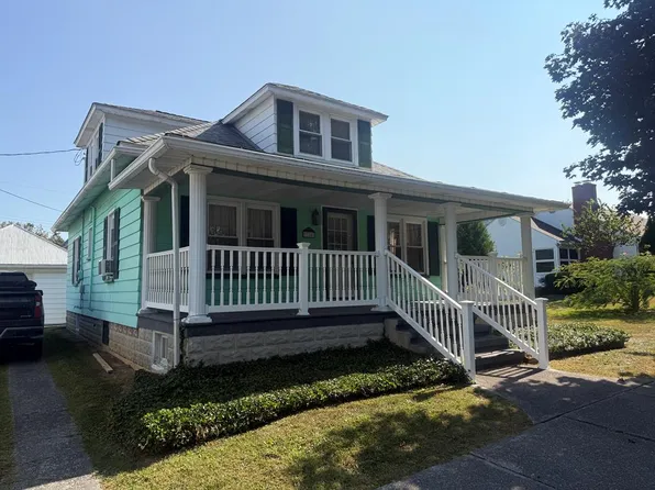 325 Water St, Orbisonia, PA 17243