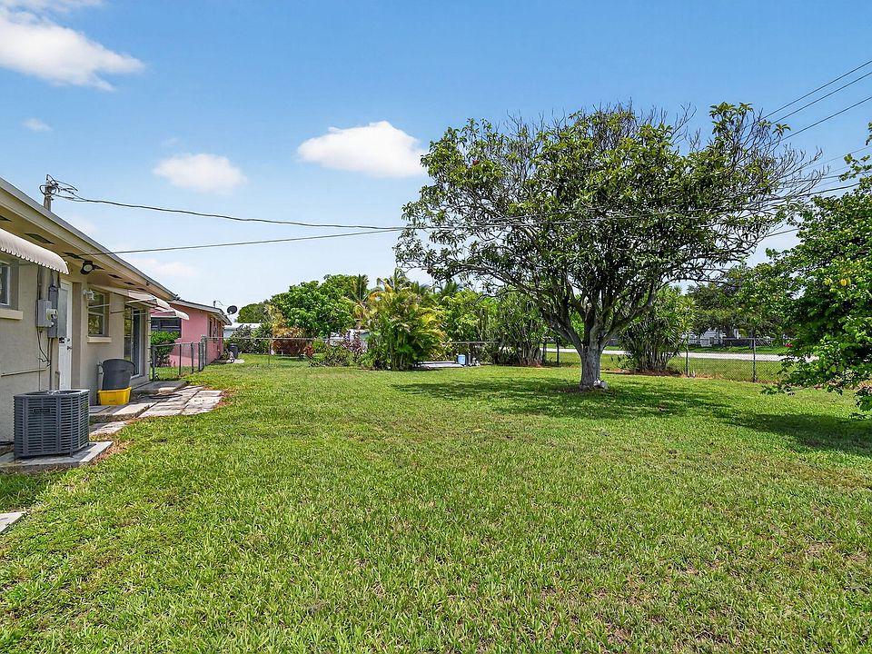 1st image of 4041 Chukker Drive