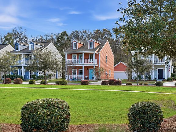 2nd image of 1663 Valley Oak Rd