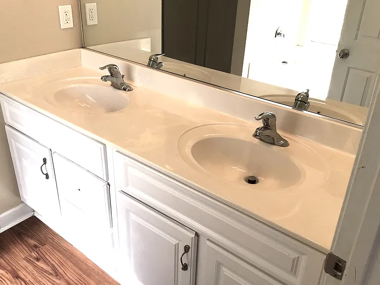 156 Cotillion Cres — Photo 16