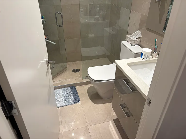 4408 Cambie St #302 — Photo 7