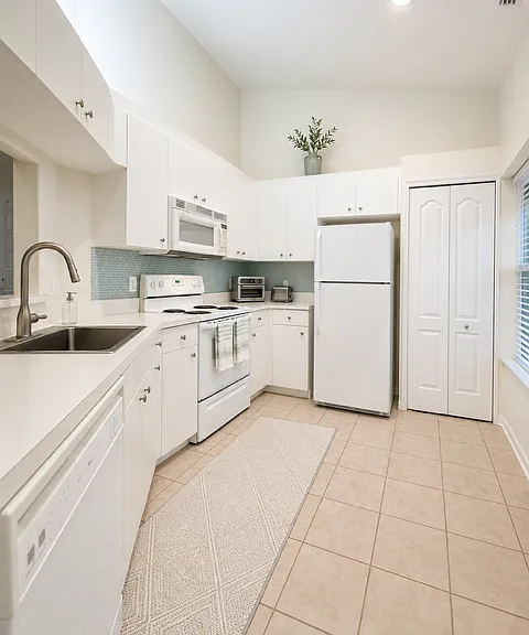 1295 Sweetwater Cv #201 — Photo 4