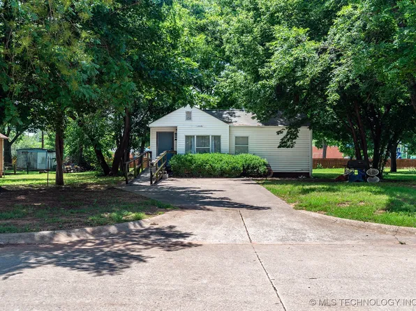 609 W 11th Ave, Stillwater, OK 74074