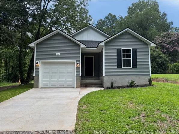 209 Robinson St, Rockingham, NC 28379