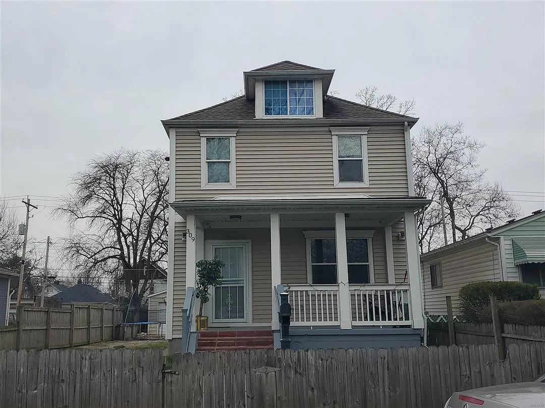 309 Midland Ave photo 1