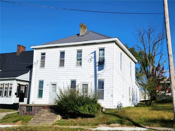 315 Grant St, Cadiz, OH 43907