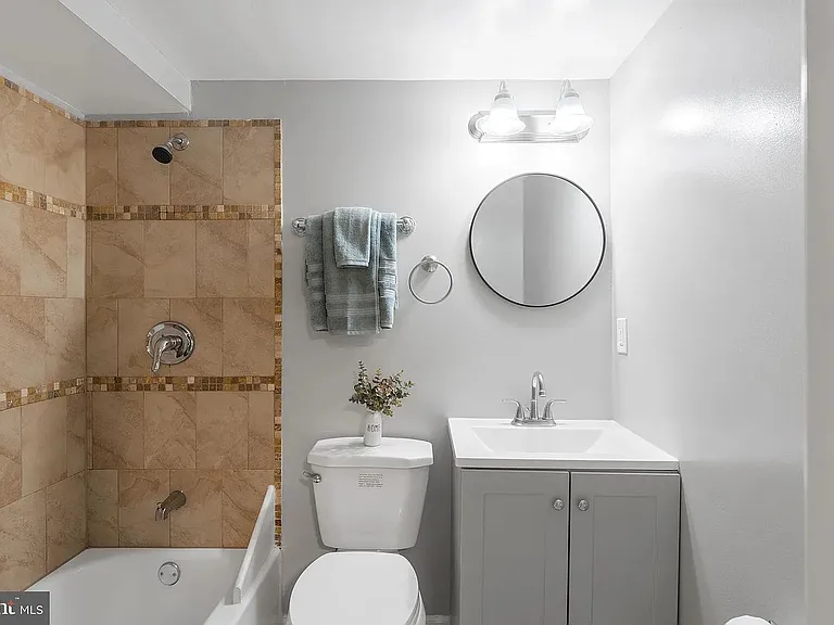 2711 Edfeldt Dr — Photo 11