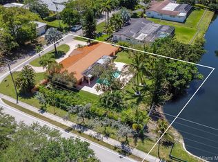 10400 SW 70th Ave, Pinecrest, FL 33156
