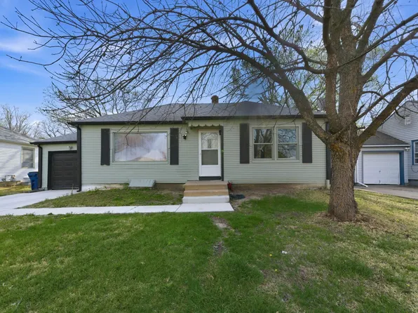 1050 N Pinecrest St, Wichita, KS 67208