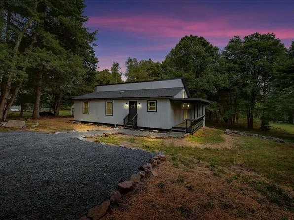 126 Heather Dr, Blakeslee, PA 18610