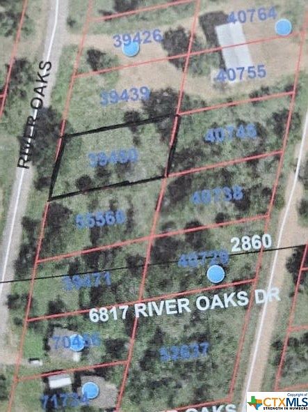 1st image of River Oaks Dr