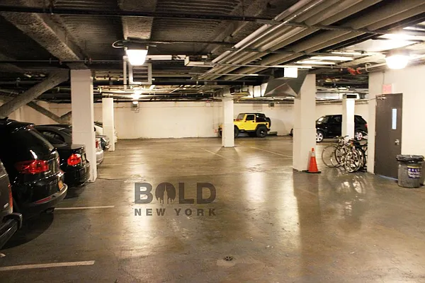 Rented by Bold New York | media 32