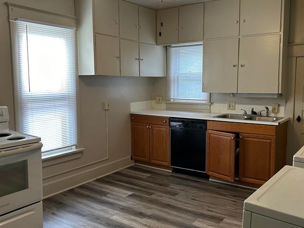 lincoln-nebraska-347815779 picture