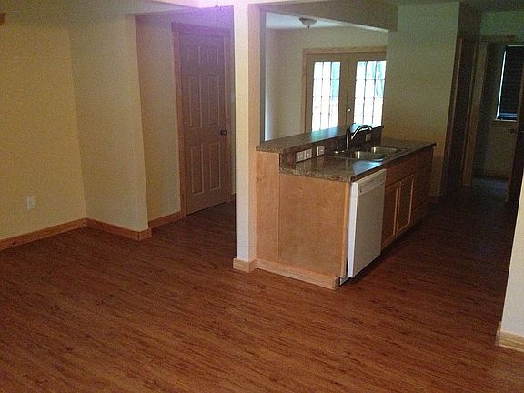 3rd image of 24241 Glory Ave
