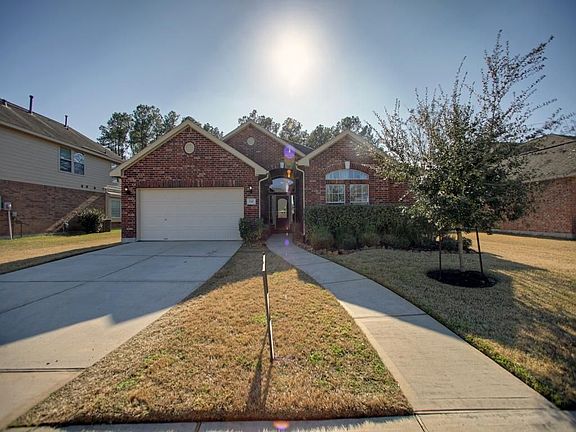 2nd image of 1110 Romero Dr