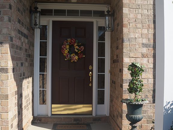 4th image of 229 Montibello Dr