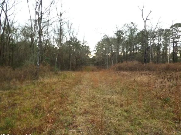 1022 Mallette Cir, Magnolia, MS 39652