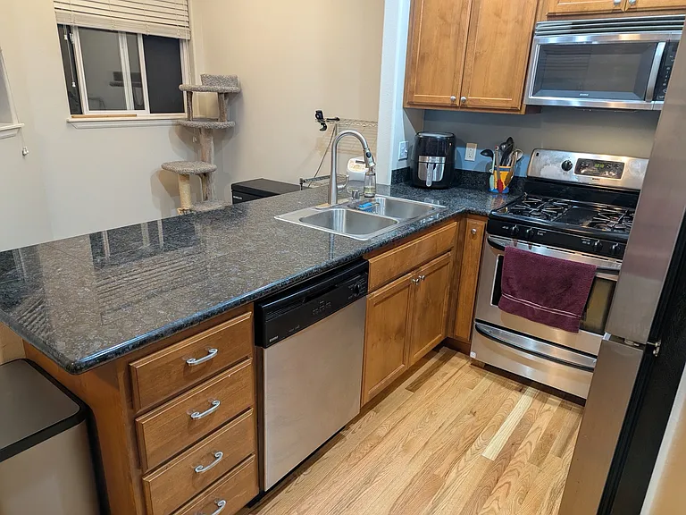 14870 SE 16th St #4 — Photo 13