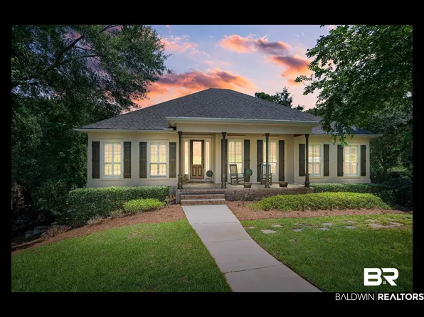 300 South Dr, Fairhope, AL 36532