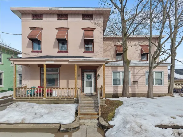 53 E 4th St, Oswego, NY 13126