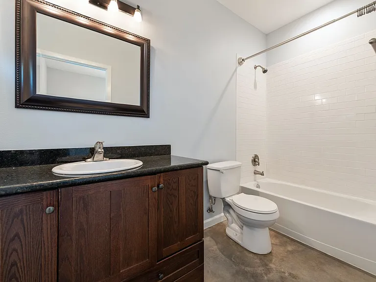 4415 Clawson Rd — Photo 15