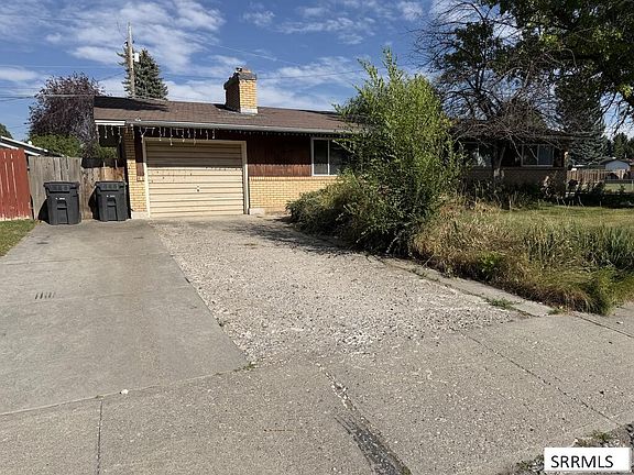 2nd image of 676 Davidson Dr