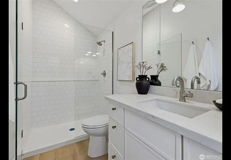 2806 W Dravus St — Photo 13