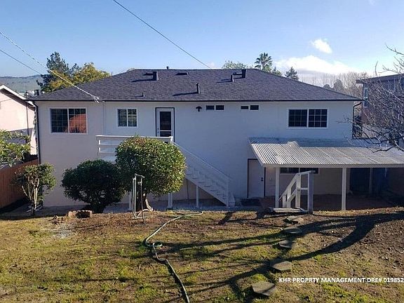 2nd image of 319 San Marino Ave