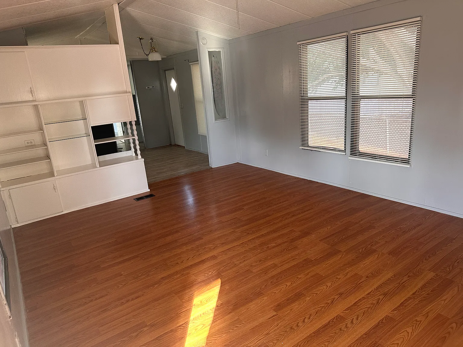 2 bed, $1,450 — Photo 4