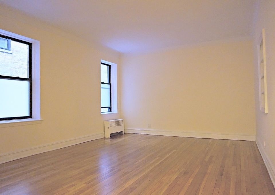 1st image of 925 W End Ave APT 1H