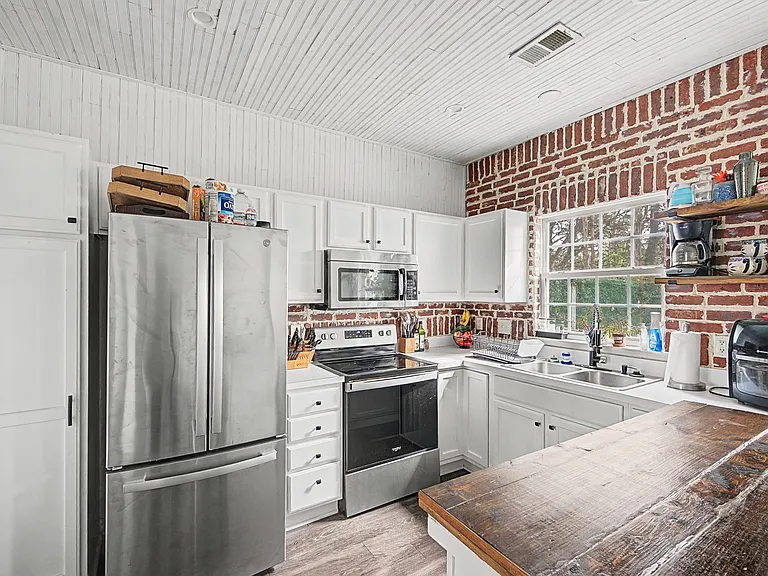 3401 Anderson Rd #4 — Photo 22