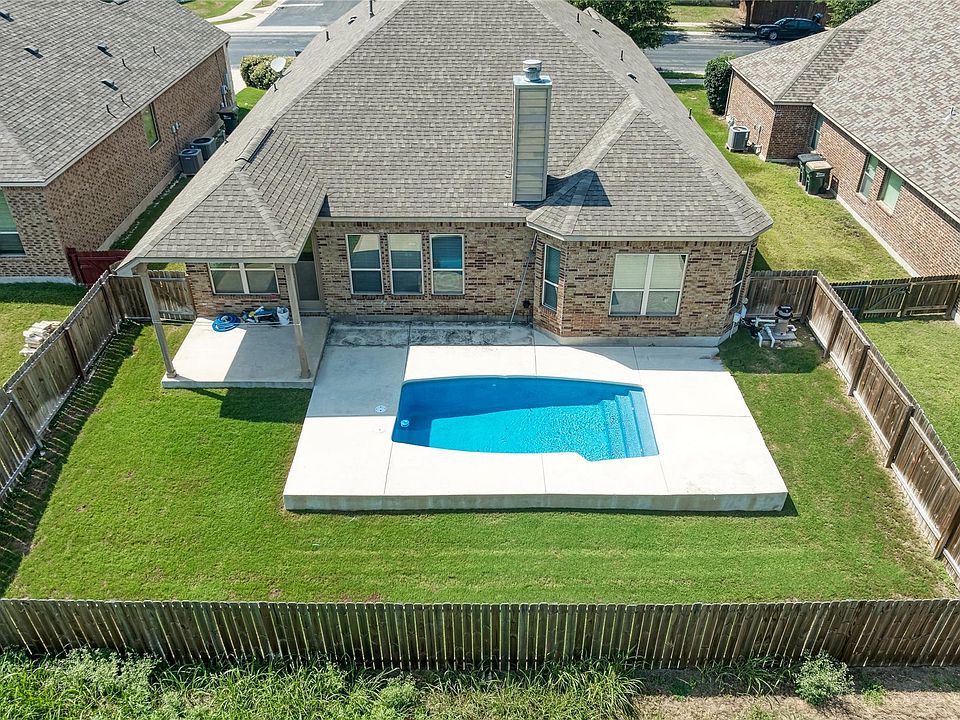 1st image of 600 Rosedale Blvd