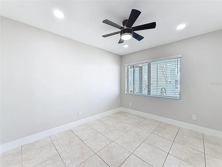 1840 Shore Dr S #5 — Photo 11
