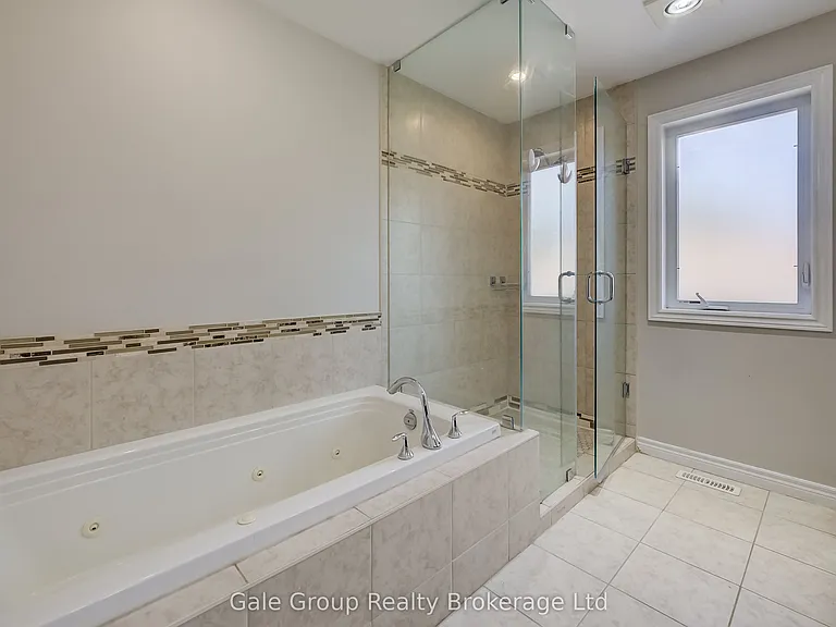 151 Norwich Ave — Photo 24