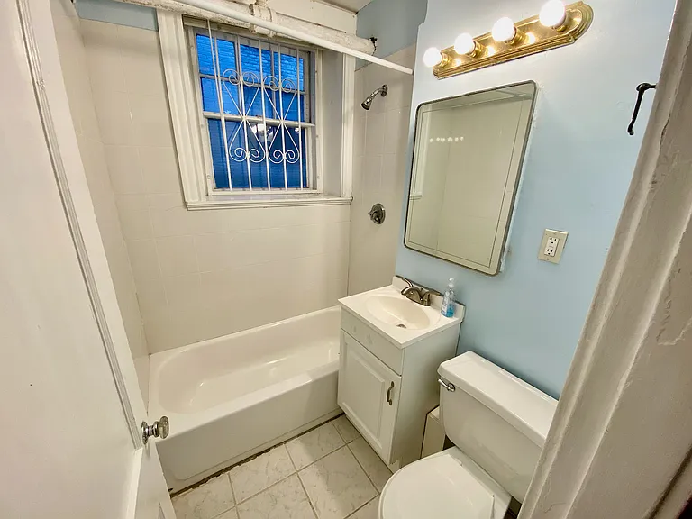 29 Mount Hood Rd #14 — Photo 10