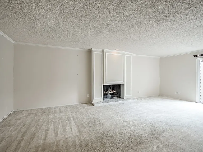 6000 N Pennsylvania Ave #1-206B — Photo 5