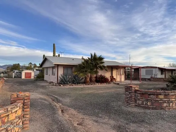 66725 64th Pl, Salome, AZ 85348