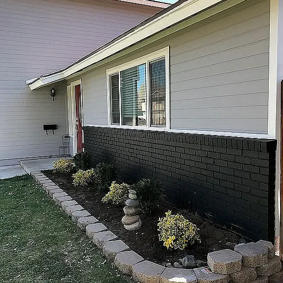 749 Glen Martin Dr — Photo 3
