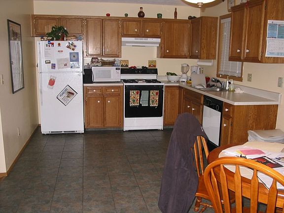 Large Eat In Kitchen