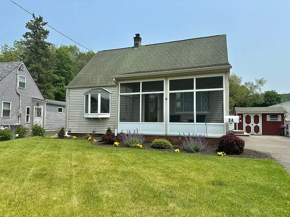 34 Bergen Ave, Haskell, NJ 07420