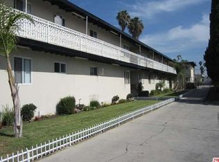 921 N Cedar St APT 2, Inglewood, CA 90302