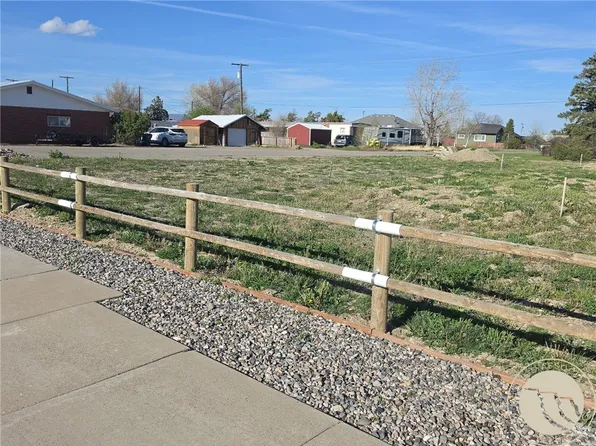 100 Main St, Lavina, MT 59046