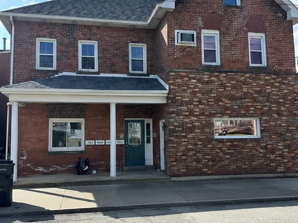 700 E 9th Ave #700, Tarentum, PA 15084