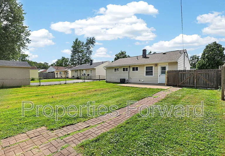 4330 Joseph St — Photo 37